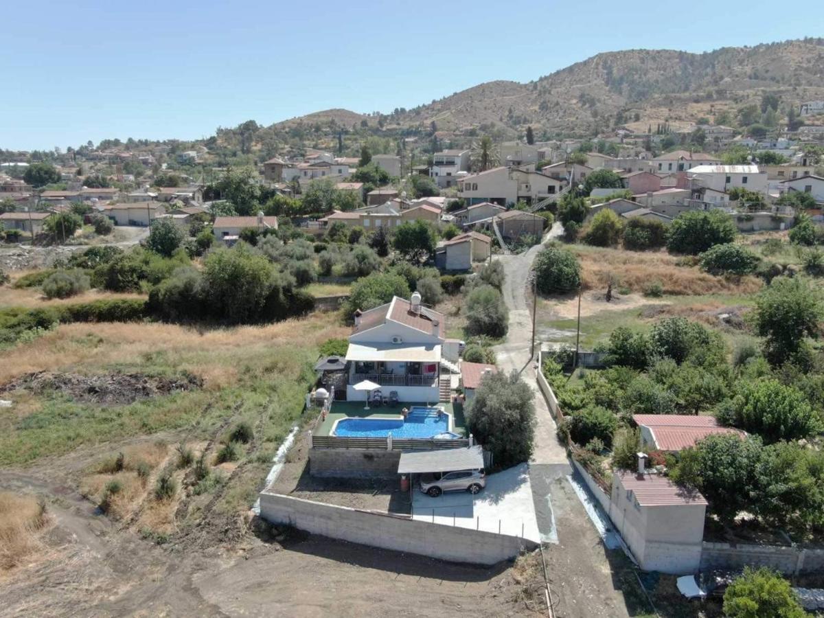 Yiannos House Villa Evrykhou Exterior foto
