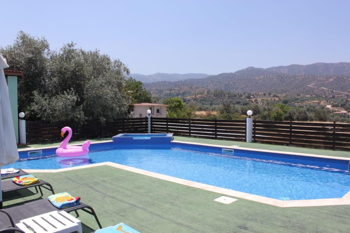 Yiannos House Villa Evrykhou Exterior foto