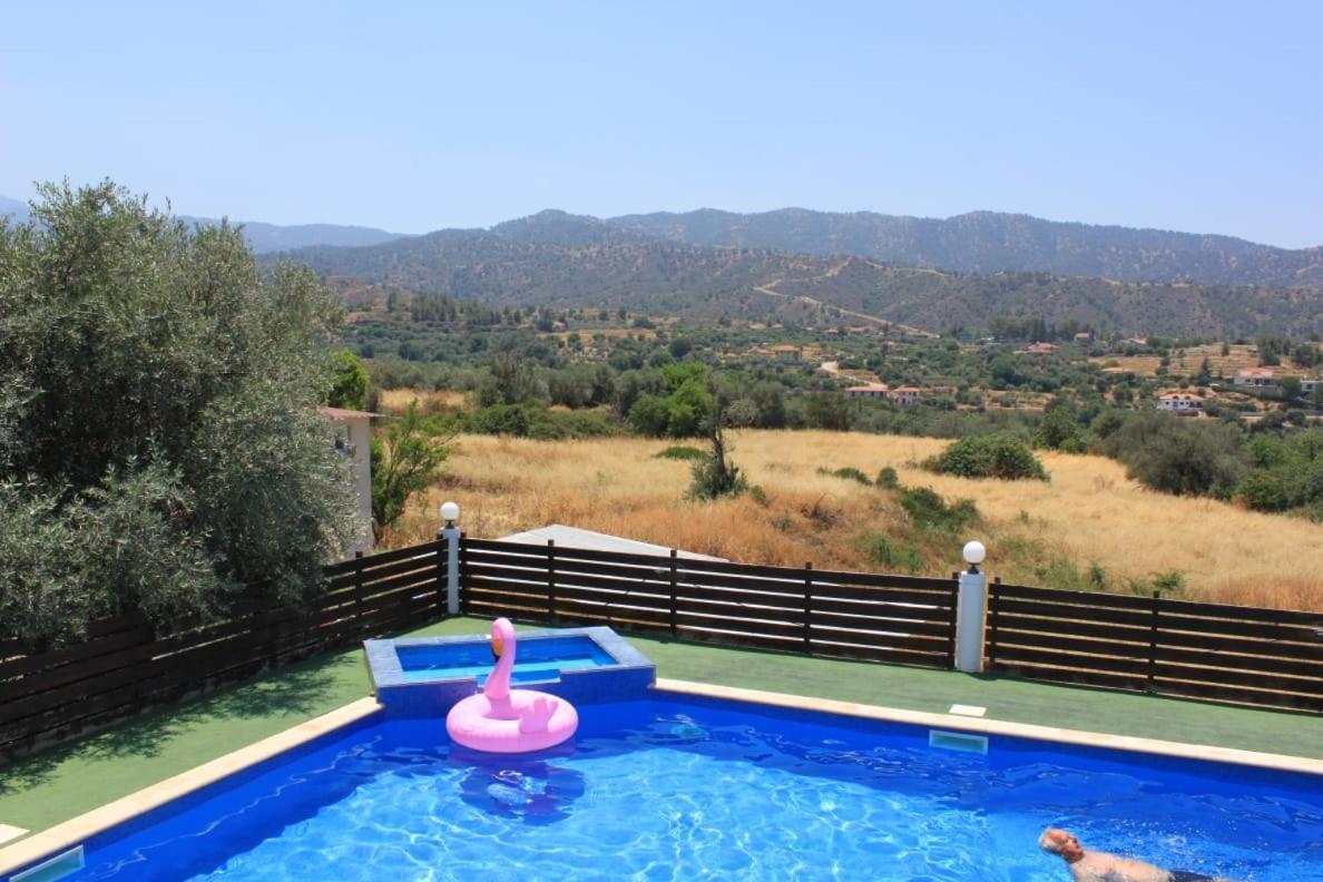 Yiannos House Villa Evrykhou Exterior foto